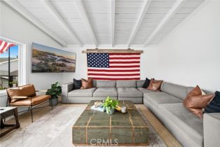 Residential Income, 207 Colton st, Newport Beach, CA 92663 - 4