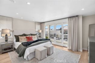 Single Family Residence, 318 Coronado st, Newport Beach, CA 92661 - 11