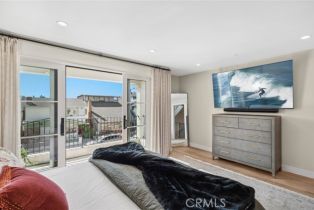 Single Family Residence, 318 Coronado st, Newport Beach, CA 92661 - 12