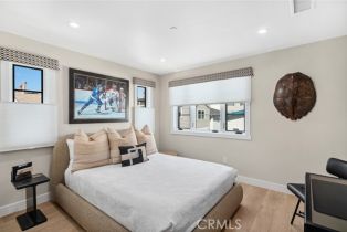 Single Family Residence, 318 Coronado st, Newport Beach, CA 92661 - 14