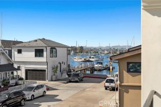 Single Family Residence, 318 Coronado st, Newport Beach, CA 92661 - 31