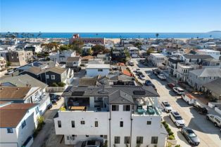 Single Family Residence, 318 Coronado st, Newport Beach, CA 92661 - 37