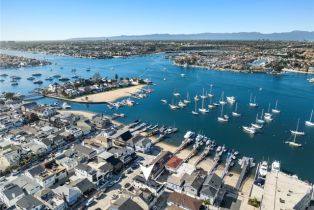 Single Family Residence, 318 Coronado st, Newport Beach, CA 92661 - 42