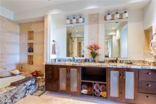 Condominium, 35 Northampton ct, Newport Beach, CA 92660 - 35