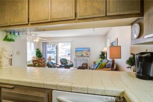 , 110 31st st, Newport Beach, CA 92663 - 13