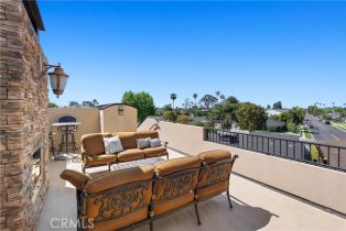 Single Family Residence, 1921 Windward ln, Newport Beach, CA 92660 - 62