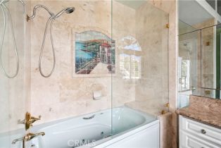 Single Family Residence, 842 Harbor Island dr, Newport Beach, CA 92660 - 11