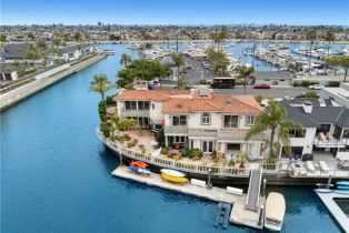 Single Family Residence, 842 Harbor Island DR, Newport Beach, CA  Newport Beach, CA 92660