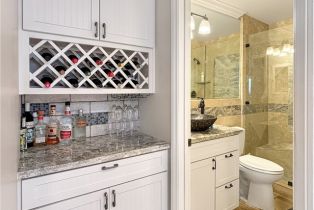 Condominium, 211 19th st, Newport Beach, CA 92663 - 4