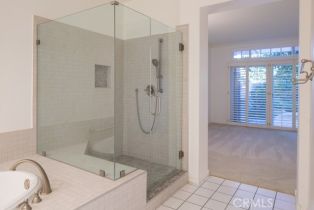 Condominium, 930 Poppy ln, Corona Del Mar, CA 92625 - 13