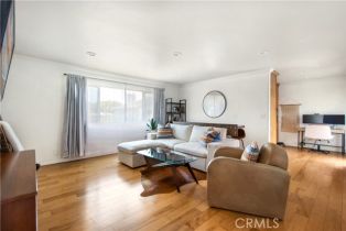 Condominium, 1100 Rutland rd, Newport Beach, CA 92660 - 4