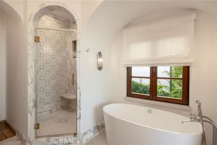 Single Family Residence, 1302 Skyline dr, Laguna Beach, CA 92651 - 23