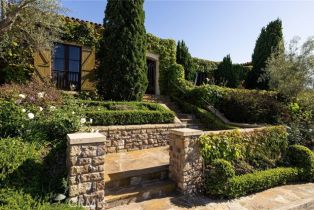 Single Family Residence, 1302 Skyline dr, Laguna Beach, CA 92651 - 4