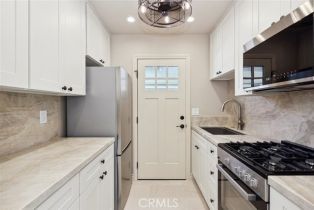 , 410 Dahlia ave, Corona Del Mar, CA 92625 - 6