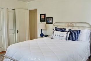 Single Family Residence, 127 Coral avenue, Newport Beach, CA 92662 - 10