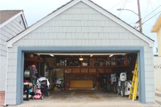 Single Family Residence, 127 Coral avenue, Newport Beach, CA 92662 - 22