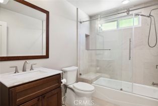 Condominium, 410 Dahlia ave, Corona Del Mar, CA 92625 - 10