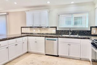 Condominium, 4146 PATRICE rd, Newport Beach, CA 92663 - 7