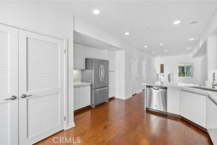 Condominium, 561 Rockefeller, Irvine, CA 92612 - 5