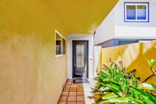 Single Family Residence, 107 Via Dijon, Newport Beach, CA 92663 - 3