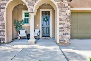 Single Family Residence, 8967 Sunshine Valley way, Corona, CA 92883 - 2