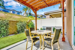 Single Family Residence, 8967 Sunshine Valley way, Corona, CA 92883 - 30