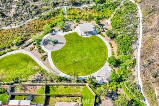 Single Family Residence, 8967 Sunshine Valley way, Corona, CA 92883 - 35