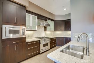 Condominium, 402 Rockefeller, Irvine, CA 92612 - 12