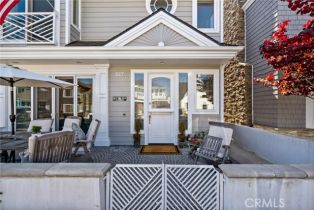 Single Family Residence, 327 Amethyst ave, Newport Beach, CA 92662 - 11