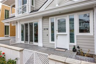 Single Family Residence, 327 Amethyst ave, Newport Beach, CA 92662 - 17