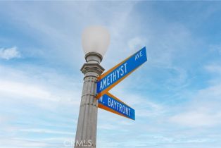 Single Family Residence, 327 Amethyst ave, Newport Beach, CA 92662 - 18