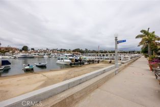 Single Family Residence, 327 Amethyst ave, Newport Beach, CA 92662 - 40