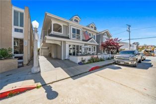Single Family Residence, 327 Amethyst AVE, Newport Beach, CA  Newport Beach, CA 92662
