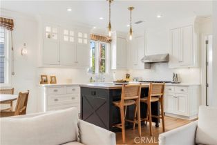 Condominium, 716 Iris ave, Corona Del Mar, CA 92625 - 4