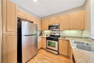 Condominium, 2458 Watermarke pl, Irvine, CA 92612 - 11