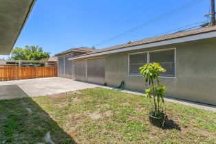 Single Family Residence, 13321 Prospect ave, North Tustin, CA 92705 - 22