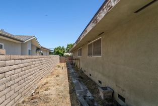 Single Family Residence, 13321 Prospect ave, North Tustin, CA 92705 - 25
