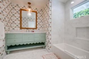 Single Family Residence, 1242 Somerset ln, Newport Beach, CA 92660 - 12