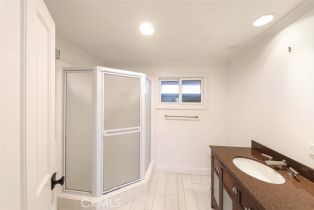 Single Family Residence, 2636 Bayshore dr, Newport Beach, CA 92663 - 15