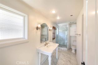 Single Family Residence, 2636 Bayshore dr, Newport Beach, CA 92663 - 17