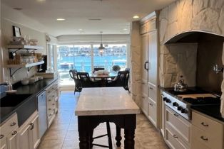 Single Family Residence, 2636 Bayshore dr, Newport Beach, CA 92663 - 9