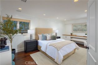 Single Family Residence, 2 Royal Saint George rd, Newport Beach, CA 92660 - 32