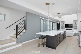 Single Family Residence, 303 12th st, Huntington Beach, CA 92648 - 10