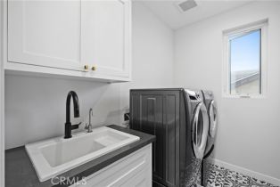 Single Family Residence, 303 12th st, Huntington Beach, CA 92648 - 26