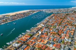 Single Family Residence, 105 Via Waziers, Newport Beach, CA 92663 - 2