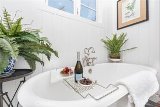 Single Family Residence, 105 Via Waziers, Newport Beach, CA 92663 - 21