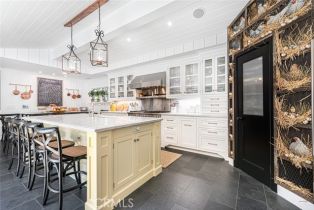 Single Family Residence, 105 Via Waziers, Newport Beach, CA 92663 - 8