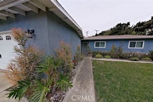 Single Family Residence, 8671 Kent cir, Huntington Beach, CA 92647 - 41