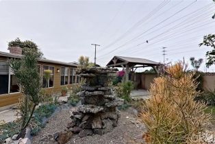 Single Family Residence, 8671 Kent cir, Huntington Beach, CA 92647 - 44