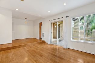 Condominium, 16879 Bluewater ln, Huntington Beach, CA 92649 - 2